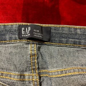 Gap boyfriend denim Capri